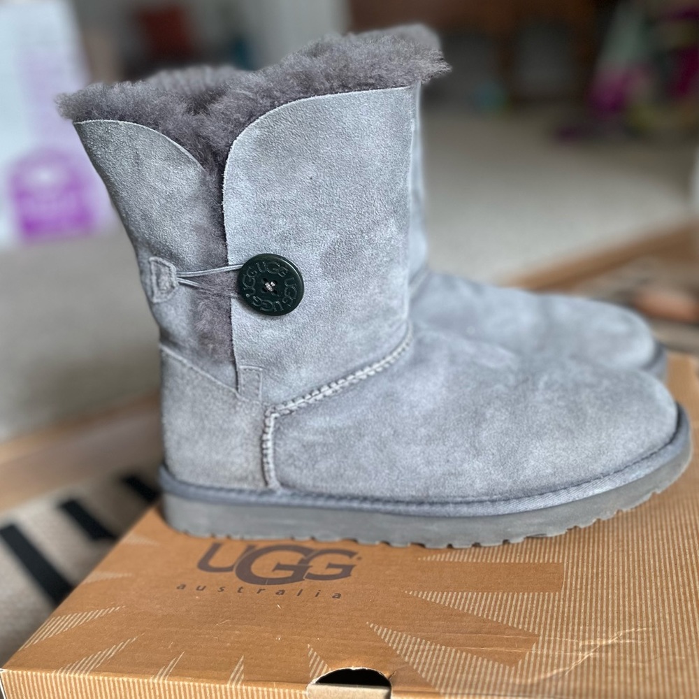 UGG women’s Bailey Button boot